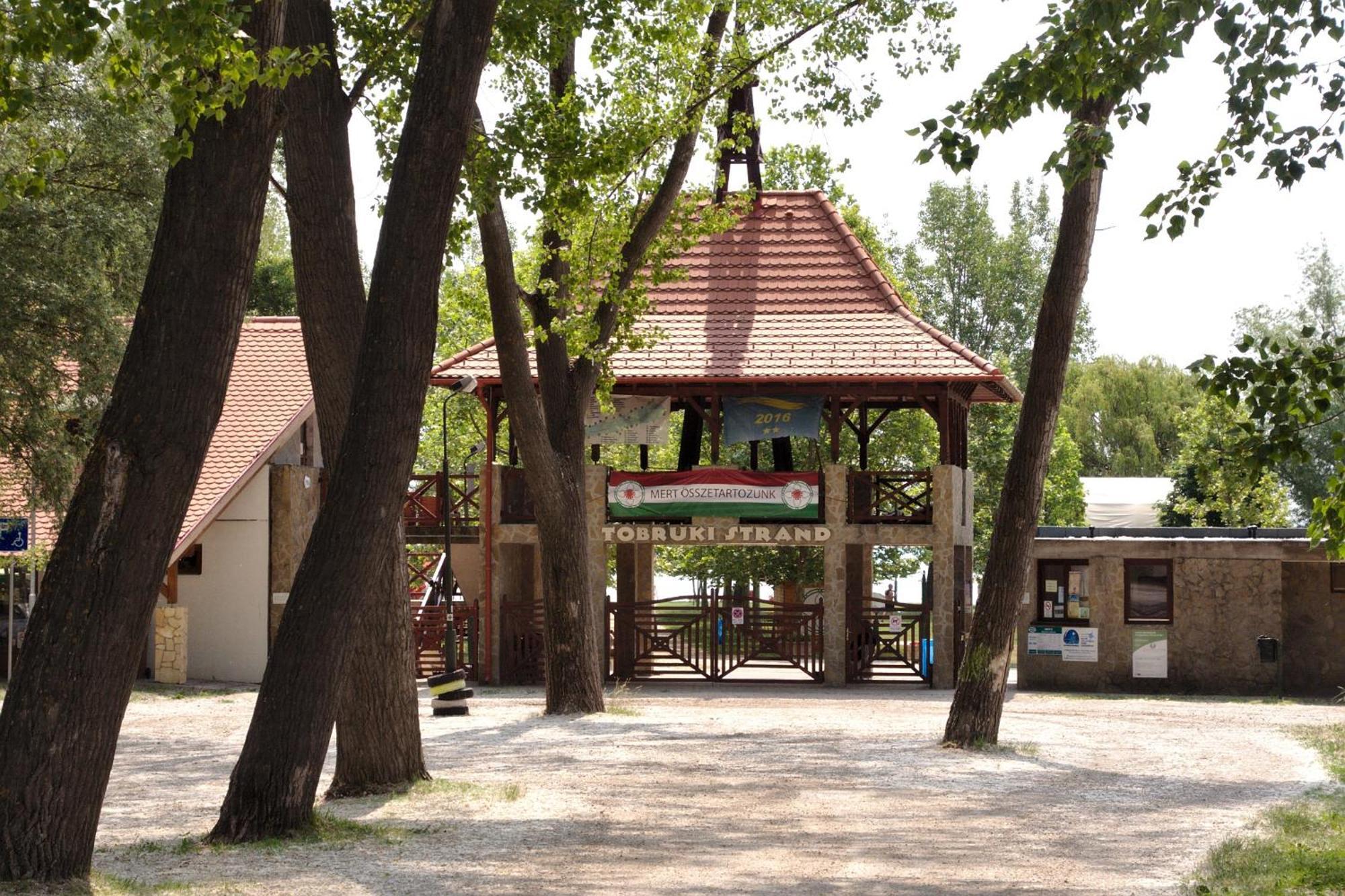 Csodakertes Kishaz Balatonfuzfon Villa Exterior photo